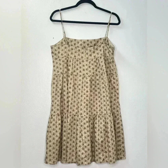 levi's Clea Dress Cotton Tiered Adjustable Straps Sz L‎ in Textured Stars Safari - Picture 3 of 13